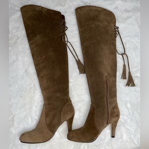 VINCE CAMUTO Knee boots
